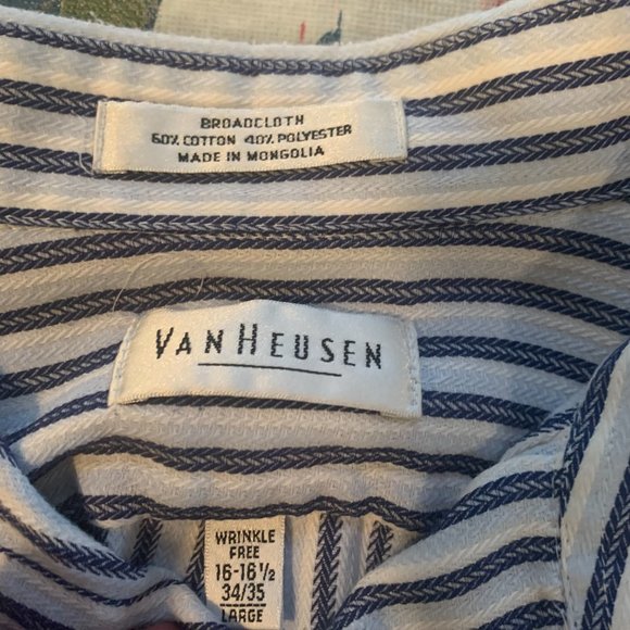 Van Heusen Large Broadcloth Button Down Long Sleeve Shirt White/Blue Str… - Picture 8 of 10